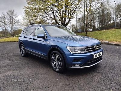 Usado VW Tiguan Allspace SE 150 HP (110 kW) 2018 Azul SUV