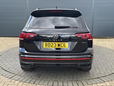 Used VW Tiguan R-line 196 HP (144 kW) 2023 Black SUV