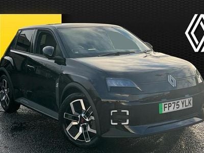 Used Renault R5 Komfort 110 kW (150 HP) 2025 Black  Hatchback
