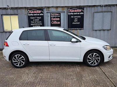 Used VW Golf VII Match 115 HP (84 kW) 2019 White Hatchback