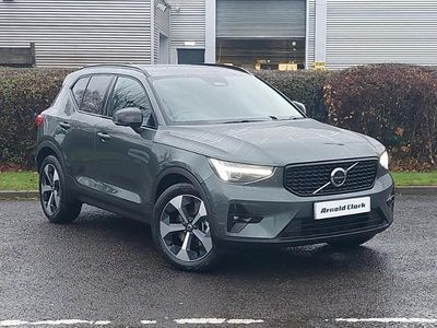 New Volvo XC40 Plus 163 HP (119 kW) 2025 Green SUV