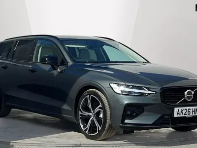 Usado Volvo V60 Plus 197 CV (144 kW) 2026 Verde Familiar