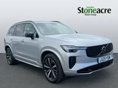 Usado Volvo XC90 Plus 247 HP (181 kW) 2025 Prateado SUV