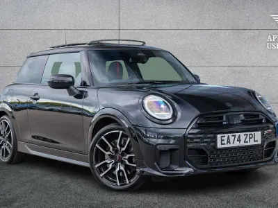 Used Mini Cooper S Hatch 201 HP (147 kW) 2024 Black Hatchback
