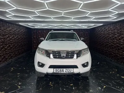 Used Nissan Navara Tekna 2016 White Pickup