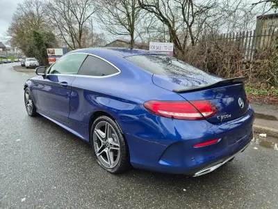 Second-hand Mercedes C300 AMG Line Premium 2019 Albastru Coupe