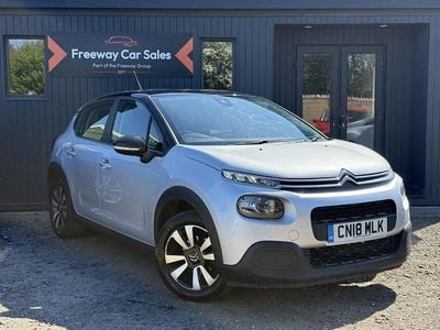 Usado Citroën C3 Feel 68 HP (50 kW) 2018 Prateado Citadino