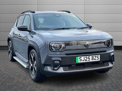Usado Renault R4 Komfort 150 HP (110 kW) 2025 Cinzento Carrinha