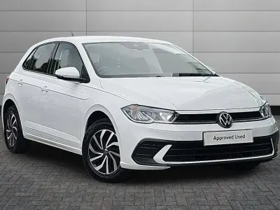 Used VW Polo Life 95 HP (69 kW) 2021 White Hatchback