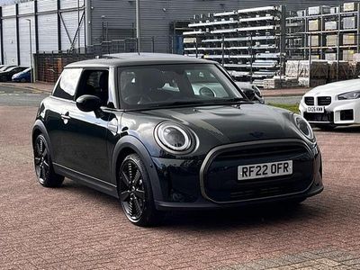 Used Mini Cooper Hatch 134 HP (98 kW) 2022 Green Hatchback