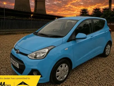 Used Hyundai i10 SE 86 HP (63 kW) 2014 Blue Hatchback