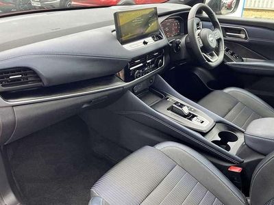 Used Nissan Qashqai Tekna 190 HP (139 kW) 2023 Red SUV