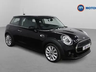 Begagnad Mini Cooper Classic 136 HK (100 kW) 2020 Svart Halvkombi