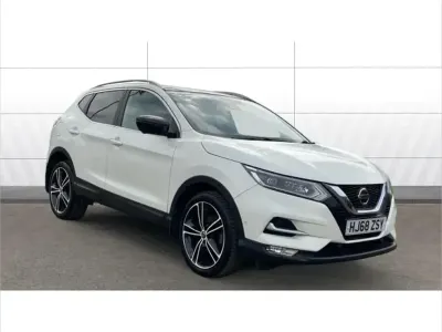 Used Nissan Qashqai Tekna+ 160 HP (117 kW) 2018 White SUV