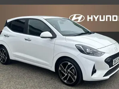 Used Hyundai i10 Premium 79 HP (58 kW) 2025 White Hatchback