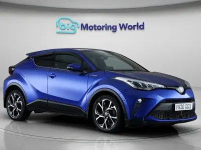 Second-hand Toyota C-HR Design 122 CP (89 kW) 2020 Albastru SUV