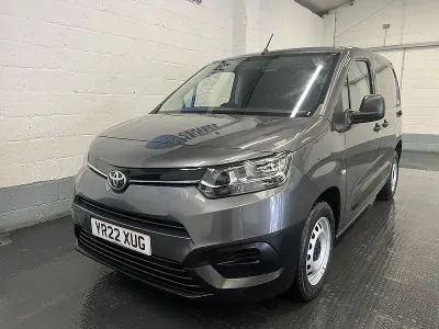 Used Toyota Proace Active 120 HP (88 kW) 2022 Grey MPV