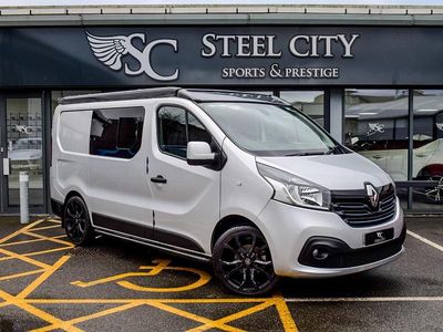 Used Renault Trafic 2018 Silver MPV