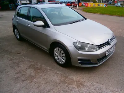 Used VW Golf VII S 105 HP (77 kW) 2013 Silver Hatchback