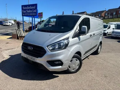 Begagnad Ford Transit Custom Trend 105 HK (77 kW) 2022 Silver Van