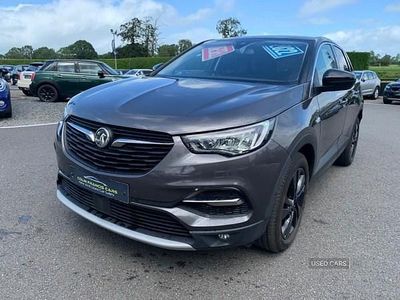 Used Vauxhall Grandland X SRi 130 HP (95 kW) 2022 Grey SUV