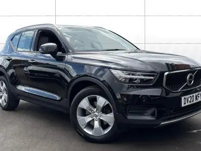 Usado Volvo XC40 Momentum 190 HP (139 kW) 2020 Preto SUV