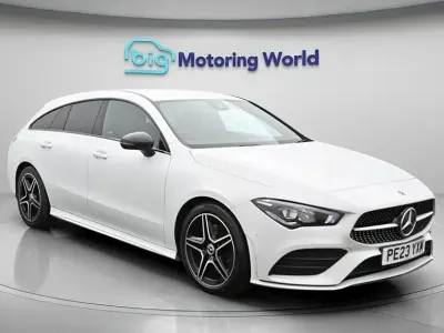 Usado Mercedes CLA200 Shooting Brake Executive 163 HP (119 kW) 2023 Branco Carrinha