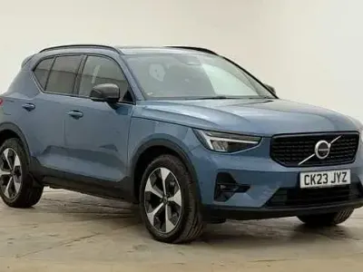 Usado Volvo XC40 Ultimate 197 CV (144 kW) 2023 Azul SUV