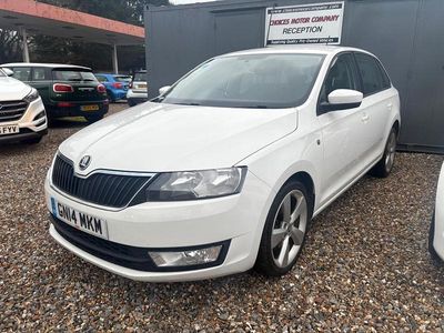 White Used 2014 Skoda Rapid SE Hatchback | £3,490 (Fair price)