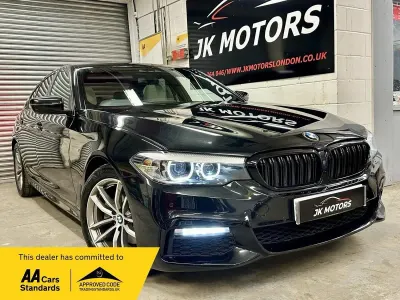 Usado BMW 520 M Sport 2017 Negro Berlina