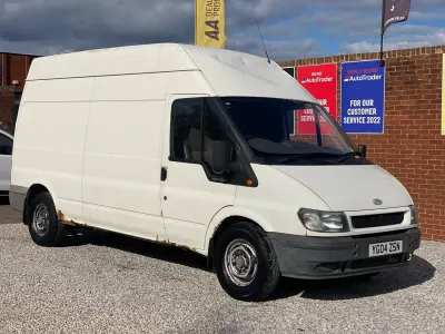 Usado Ford Transit 85 HP (62 kW) 2004 Branco Citadino
