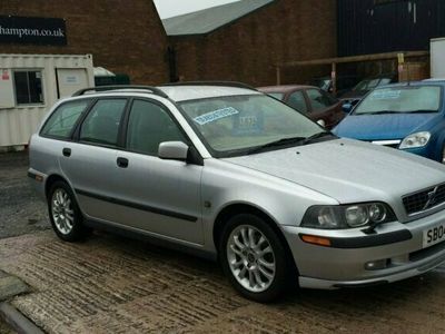 Used Volvo V40 122 HP (89 kW) 2004 Estate