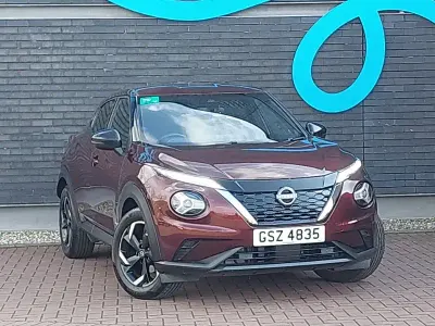 Used Nissan Juke N-Connecta 143 HP (105 kW) 2023 Red SUV