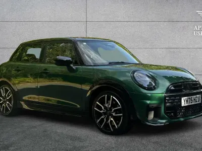 Used Mini Cooper Hatch 114 kW (156 HP) 2025 Green Hatchback