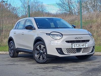 Used Fiat 600 136 HP (100 kW) 2025 Beige SUV