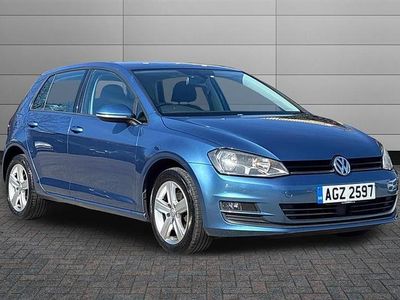 Used VW Golf VII Match 105 HP (77 kW) 2015 Blue Hatchback