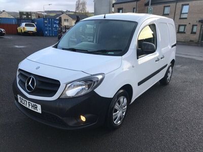 Mercedes Citan 109