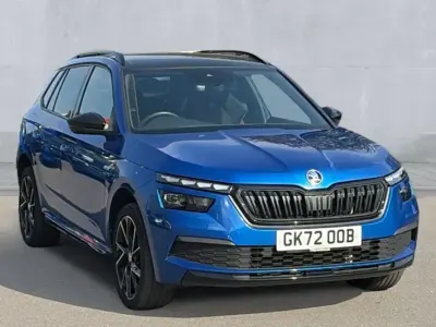 Used Skoda Kamiq Monte Carlo 150 HP (110 kW) 2022 Race blue metallic SUV