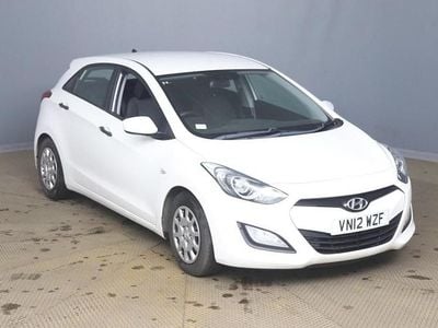 Used Hyundai i30 Classic 2012 White Hatchback