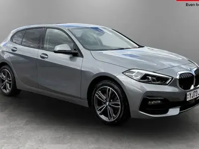 Used BMW 118 Sport Line 136 HP (100 kW) 2024 Grey Hatchback
