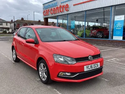 Usado VW Polo Match 2016 Vermelho Citadino
