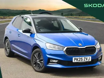 Used Skoda Fabia Design Edition 113 HP (83 kW) 2025 Race blue metallic black magic pearl effect Hatchback
