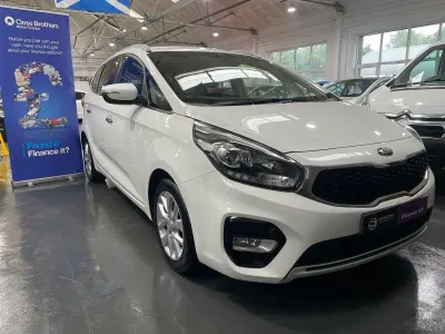 Used Kia Carens