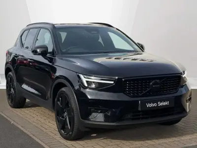 Used Volvo XC40 Plus 161 HP (118 kW) 2025 SUV