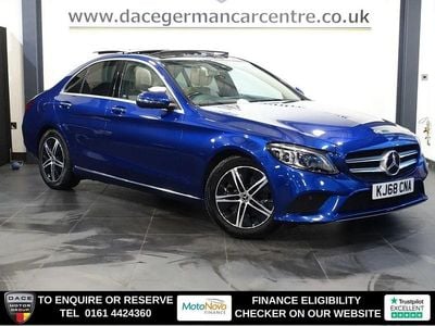 Used Mercedes C200 Premium Plus 198 HP (145 kW) 2018 Blue Sedan