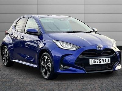 Juniper blue New 2025 Toyota Yaris Hybrid Design Hatchback | £21,500 (Good price)