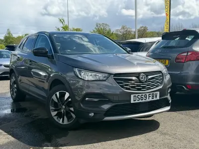 Used Vauxhall Grandland X SRi 130 HP (95 kW) 2019 Grey SUV