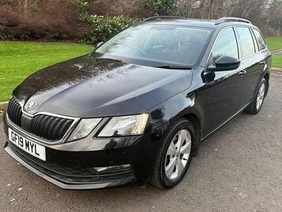 Black Used 2019 Skoda Octavia SE Technology Estate | £7,900 (Good price)