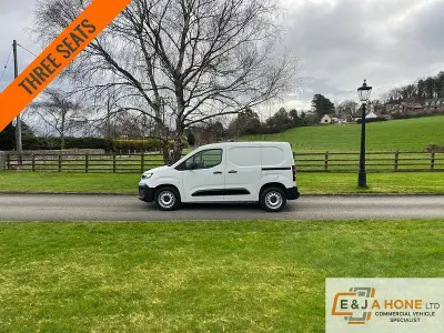 Used Citroën e-Berlingo 100 HP (73 kW) 2024 White MPV