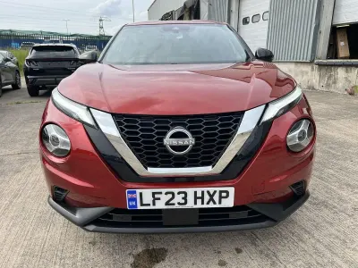 Used Nissan Juke N-Connecta 112 HP (82 kW) 2023 Red SUV